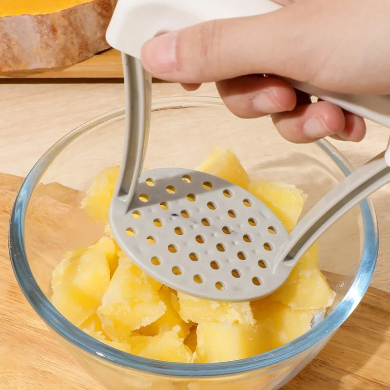 Manual Potato Masher Durable Potato Ricer Kitchen Vegetable Masher With Non-Slip Handle Fruit Juicer Kitchen Gadgets